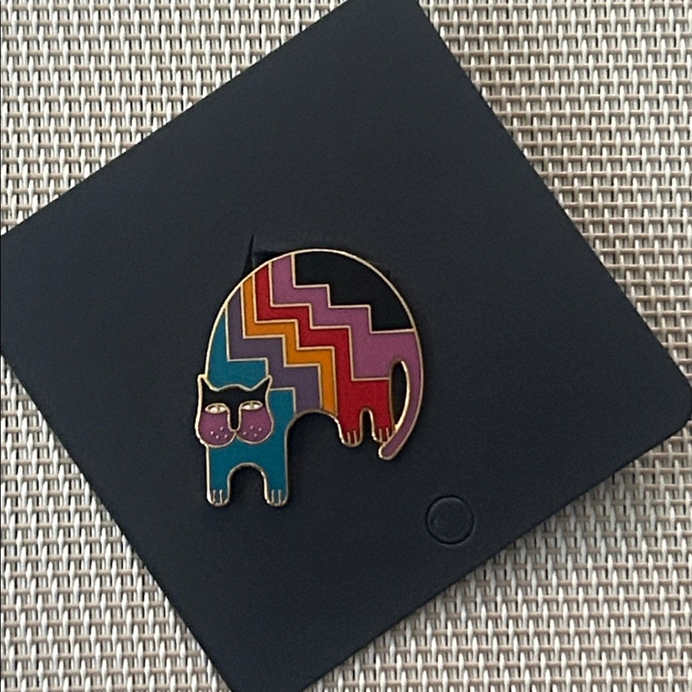 VTG LAUREL BURCH Aztec Cat Enamel Gold BROOCH